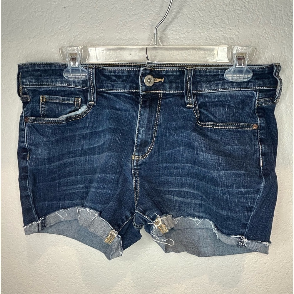 Wj4. Arizona Jean Co. Sz 13, R9, Ins 3 Jean shorts.